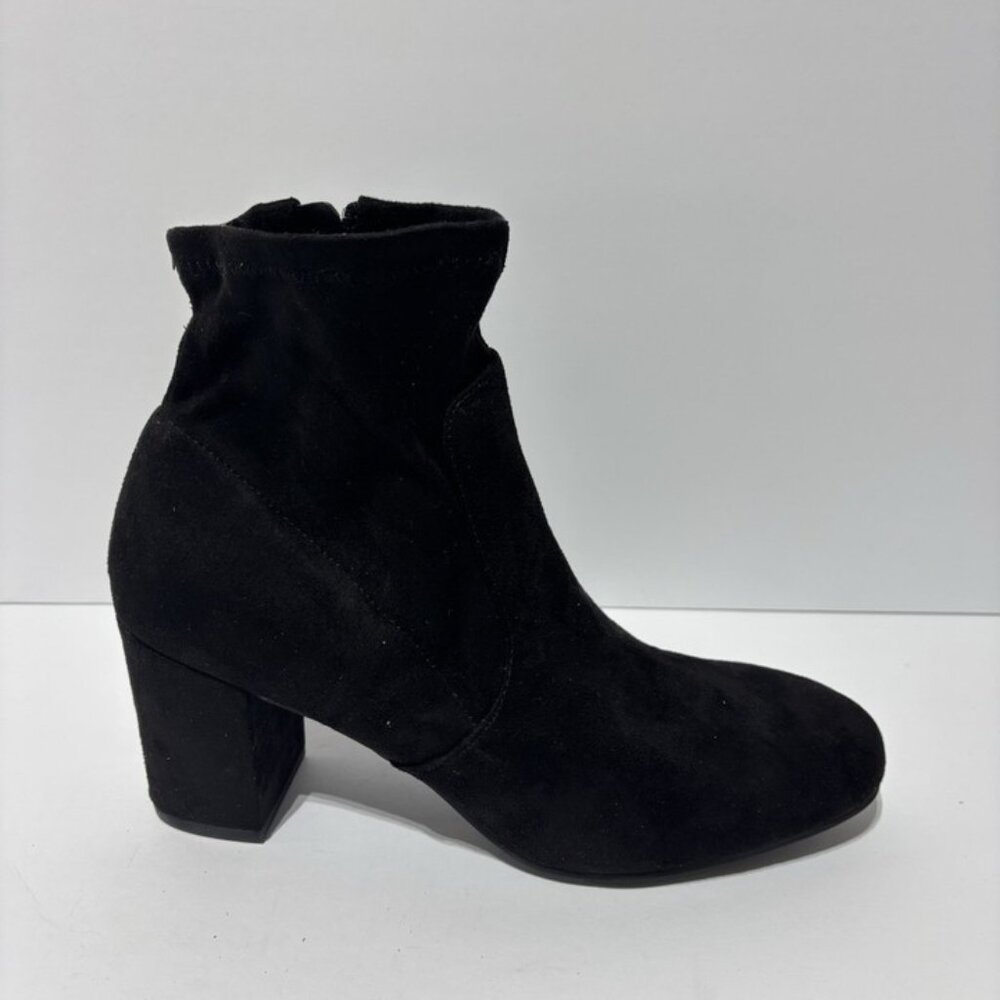 Mari A. Women’s Itsie Black Zip Ankle Booties, Size 9.5 M